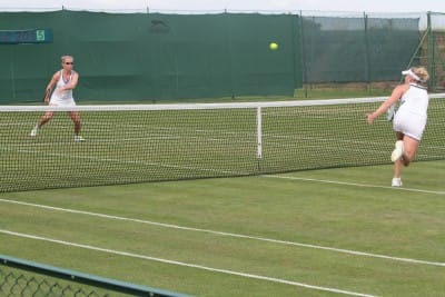Karen Hazzard (left) on her way to victory
