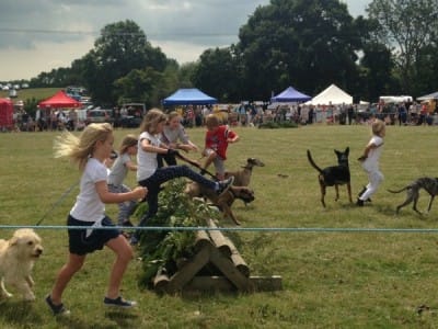 Children's Grand National - the're off!