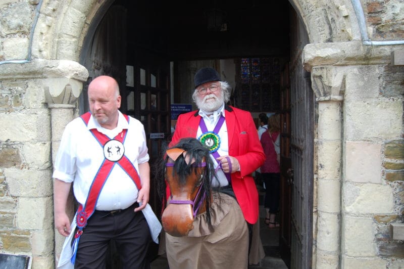 Ray Fuller on his hobbyhorse with Arnold Madderom from Utrecht