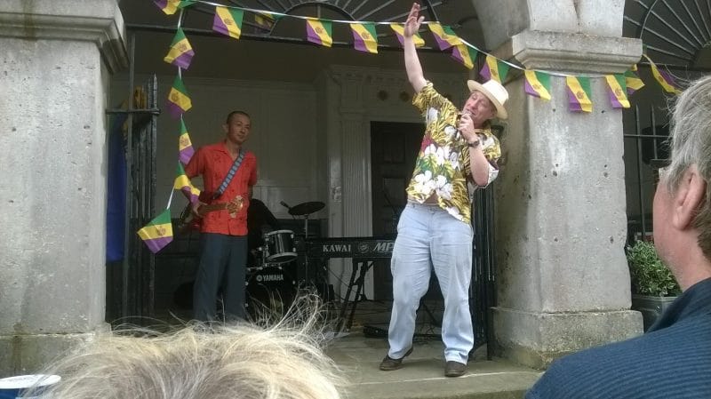 The Performer Dom Pipkin & The IKOS livens up the afternoon