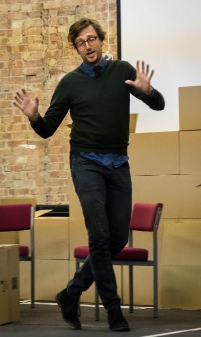 Dingle Yandell bass) rehearses